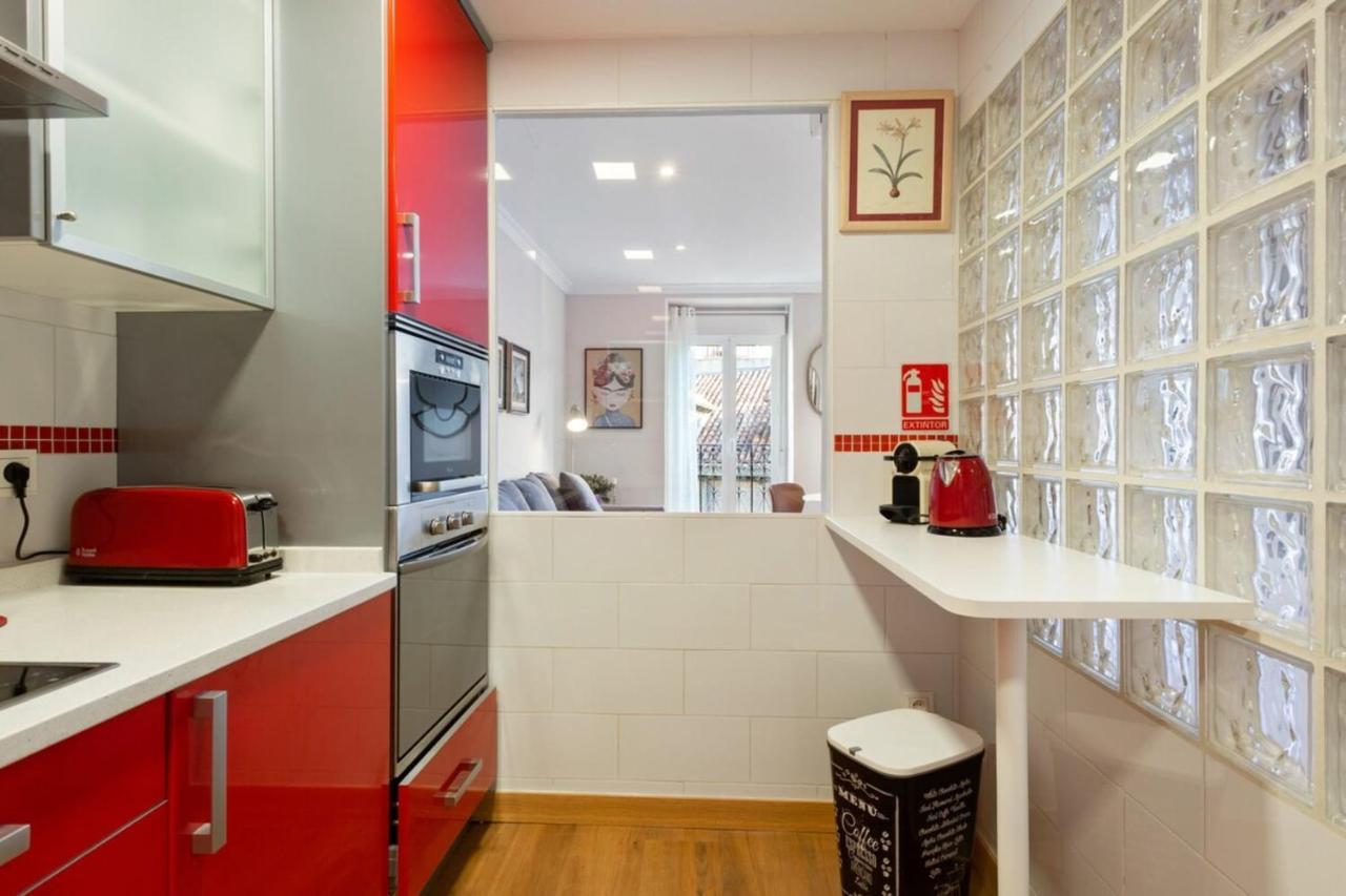 Elegant 1 Bedroom Apartment In The Heart Of Centro มาดริด ภายนอก รูปภาพ