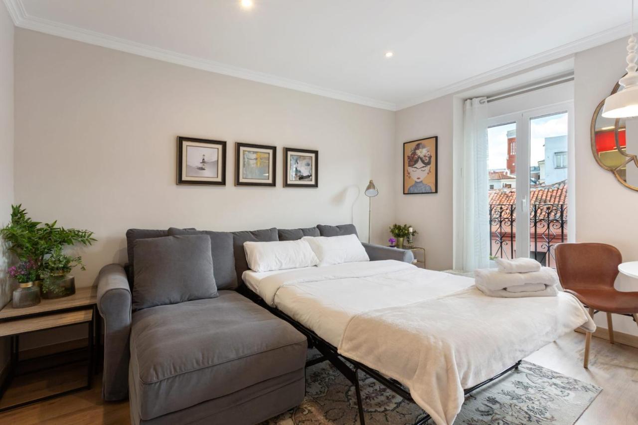 Elegant 1 Bedroom Apartment In The Heart Of Centro มาดริด ภายนอก รูปภาพ